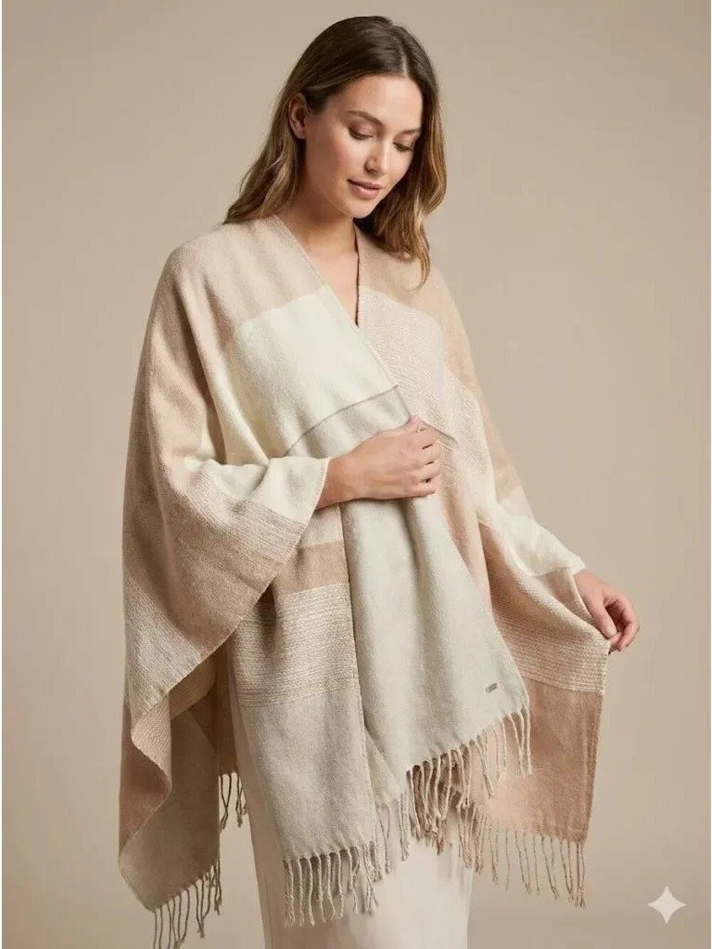 Soia & Kyo Yadira Pink & White Scarfigan Knit Shawl W/ Fringe NWT, Size OS